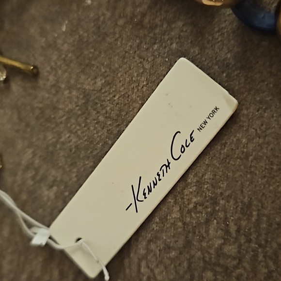 KENNETH COLE Navy Goldtone Rolo Link Baddie Necklace - Picture 5 of 7